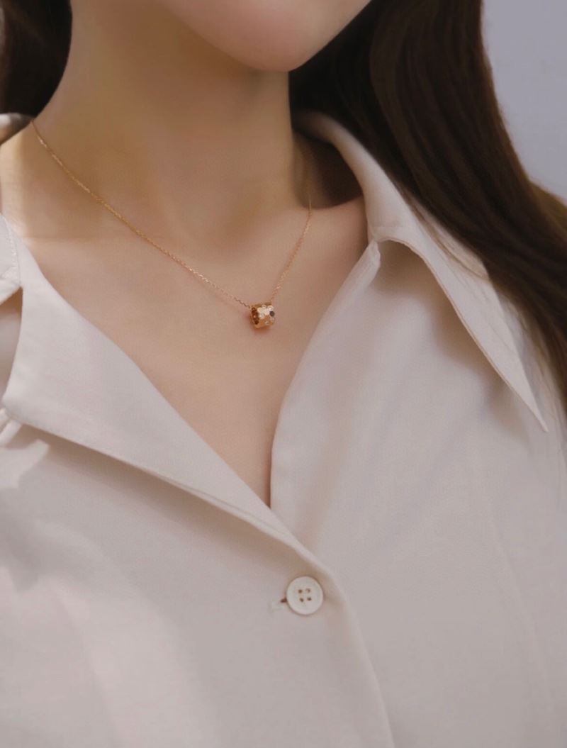 CHAUMET